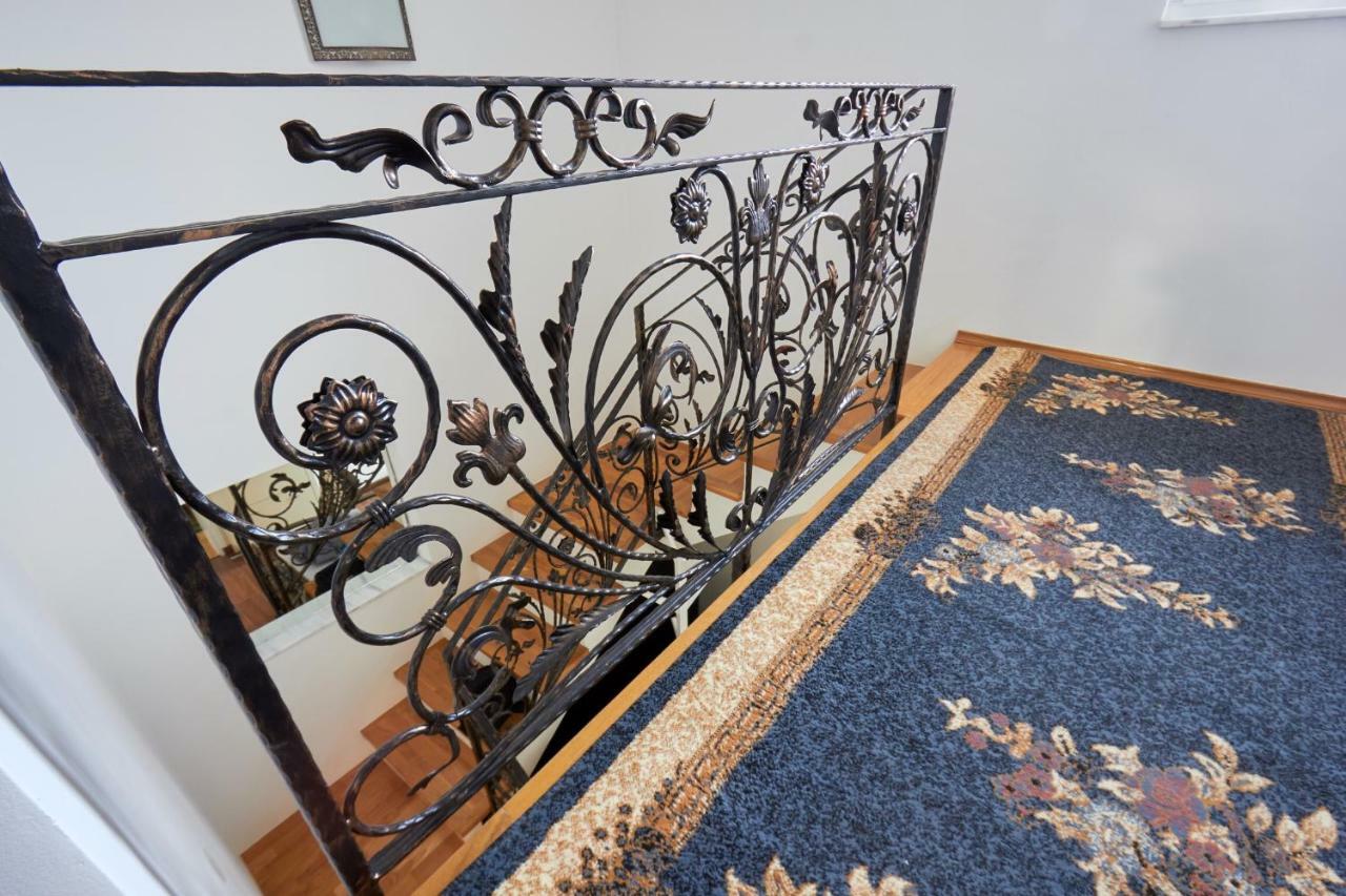 Charming Luxury Villa Сараево Екстериор снимка